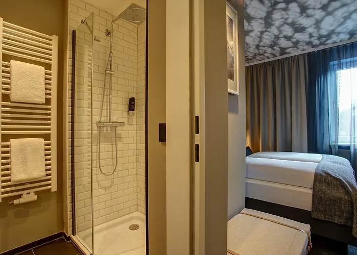 Boutique 125 Airport By Ina 4*