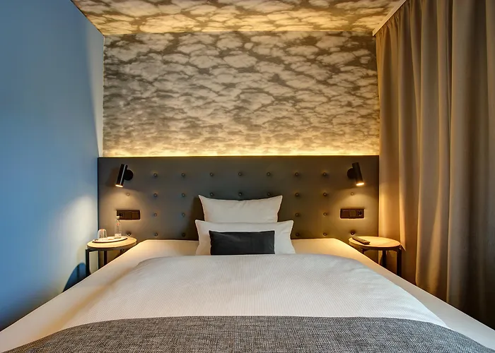 Boutique 125 Airport By Ina 4*