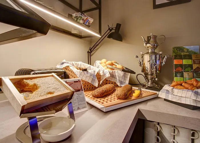 Hotel Boutique 125 Airport By Ina