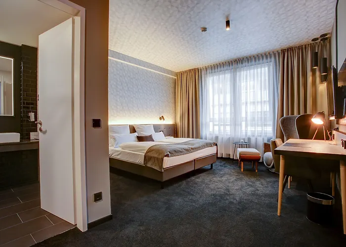 Boutique 125 Airport By Ina Hotel 4*