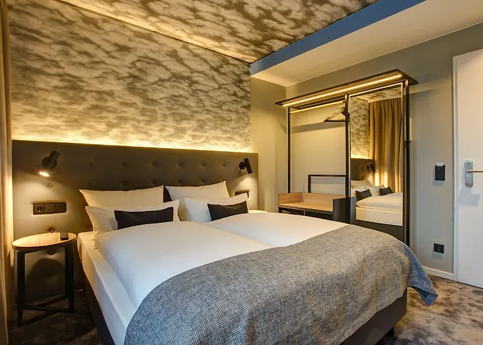 Boutique 125 Airport By Ina Hotel